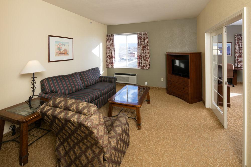 Hotel Baymont By Wyndham Albuquerque Airport Exteriér fotografie