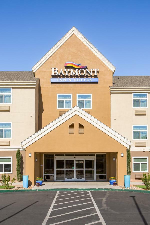 Hotel Baymont By Wyndham Albuquerque Airport Exteriér fotografie