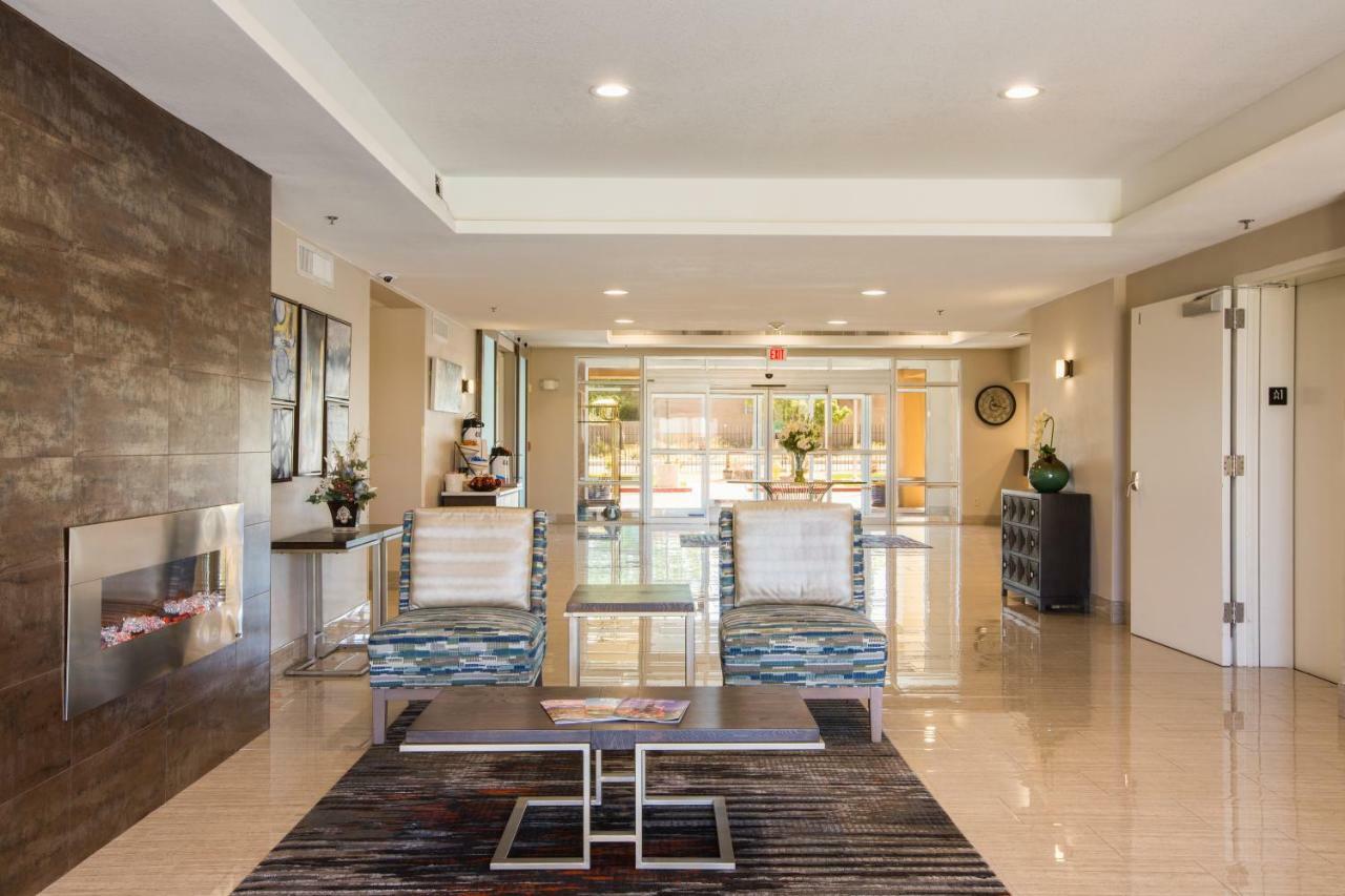 Hotel Baymont By Wyndham Albuquerque Airport Exteriér fotografie